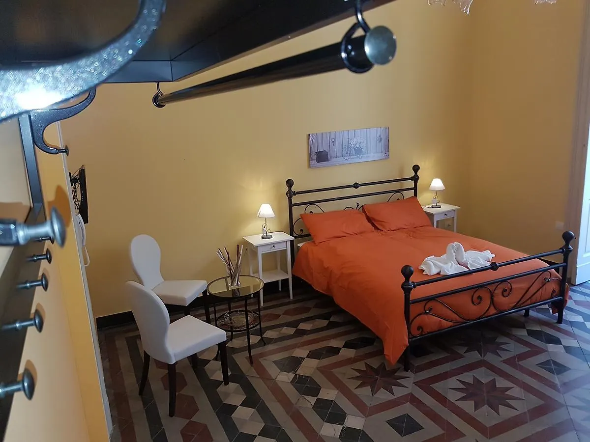 ** Bed and breakfast Central Suites CTA Italia